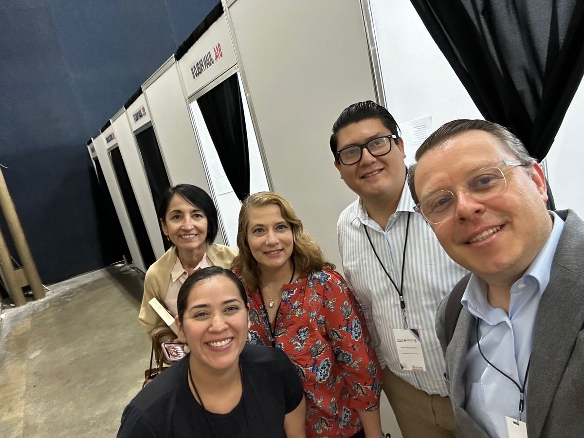 Inst. Juan Pablo II tweet media