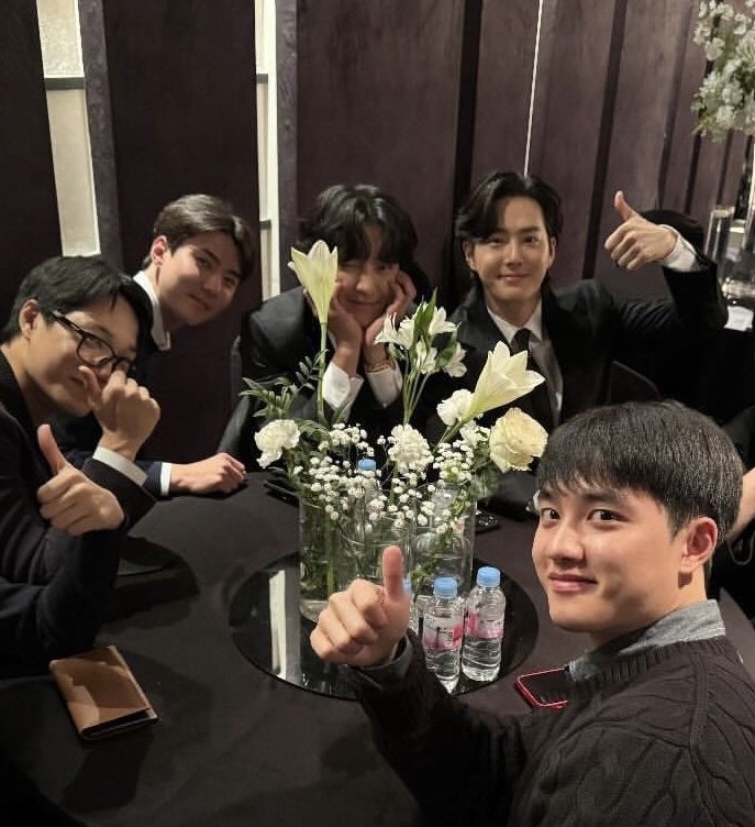 It's so easy to crop them out here