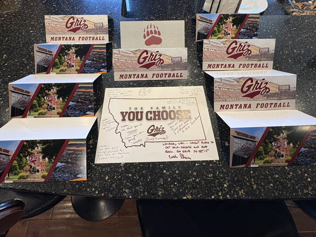 A huge thank you to all of the coaches from <a href="/MontanaGrizFB/">Montana Griz Football</a> for all of these letters! #GoGriz