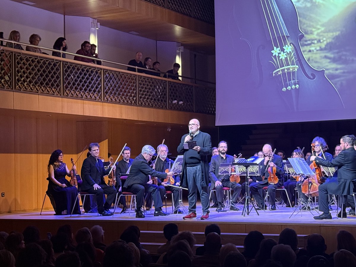 ClàssicAnd tweet media