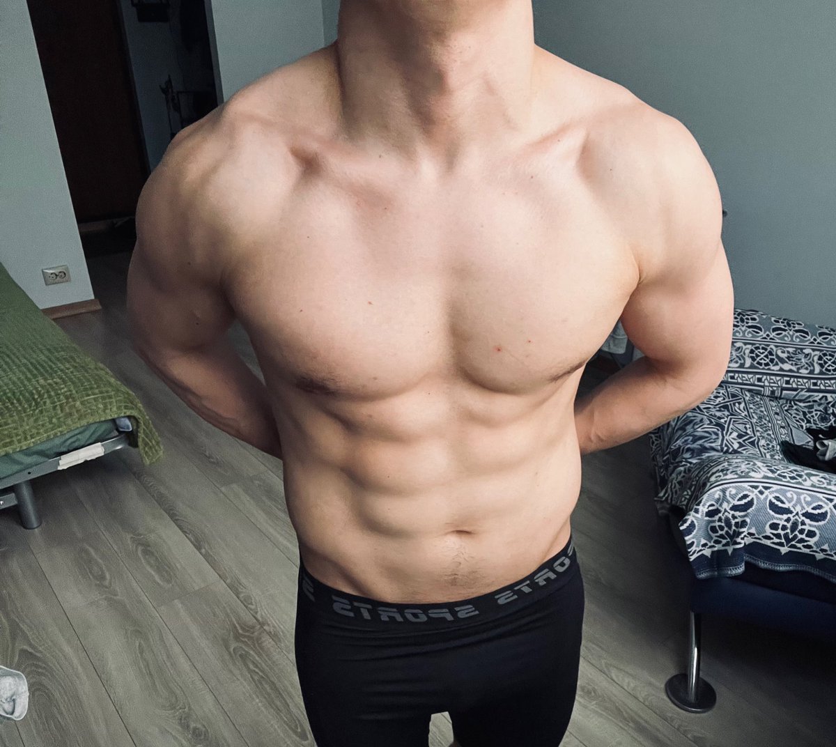 кубики maggi tweet media