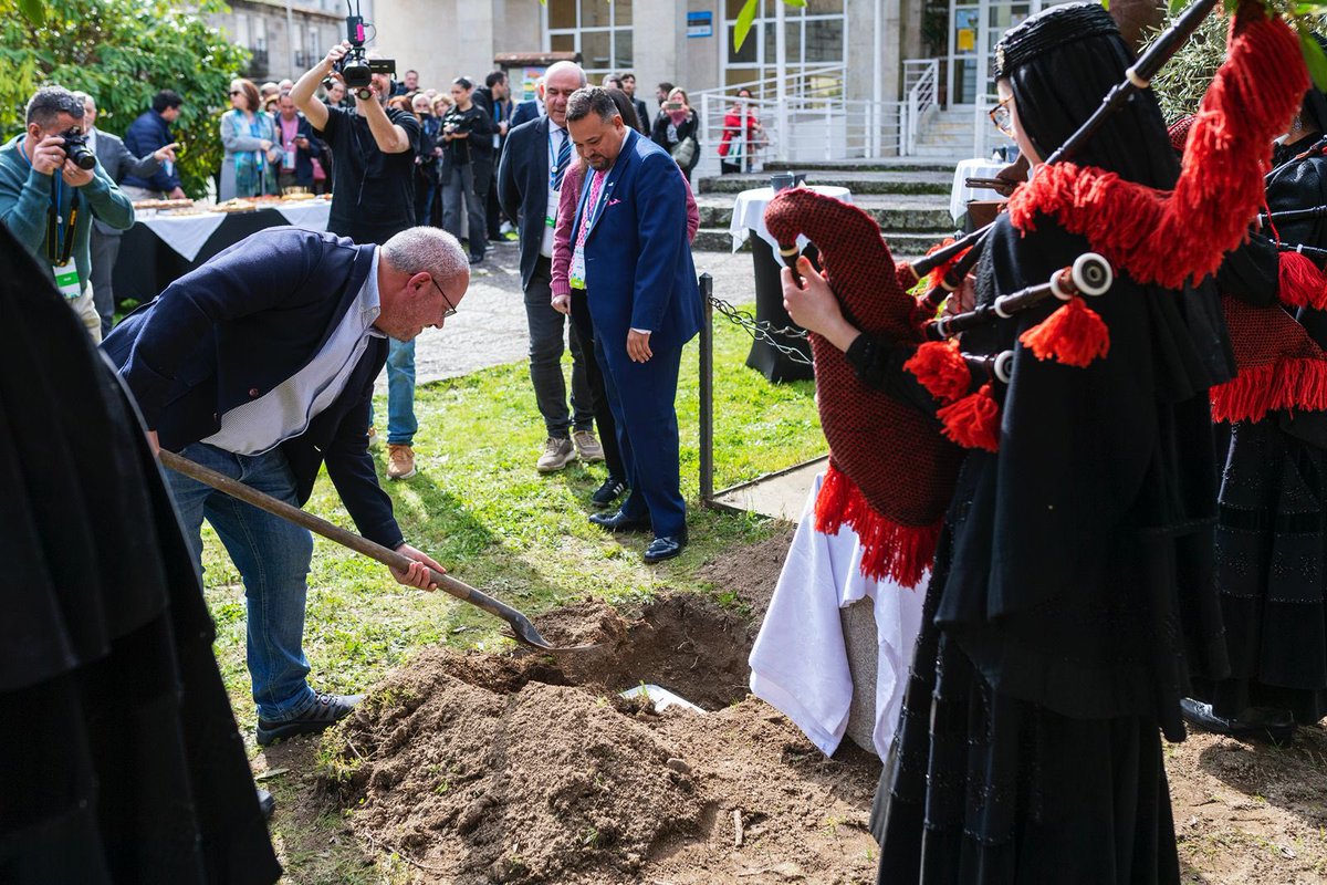César Fernández tweet media