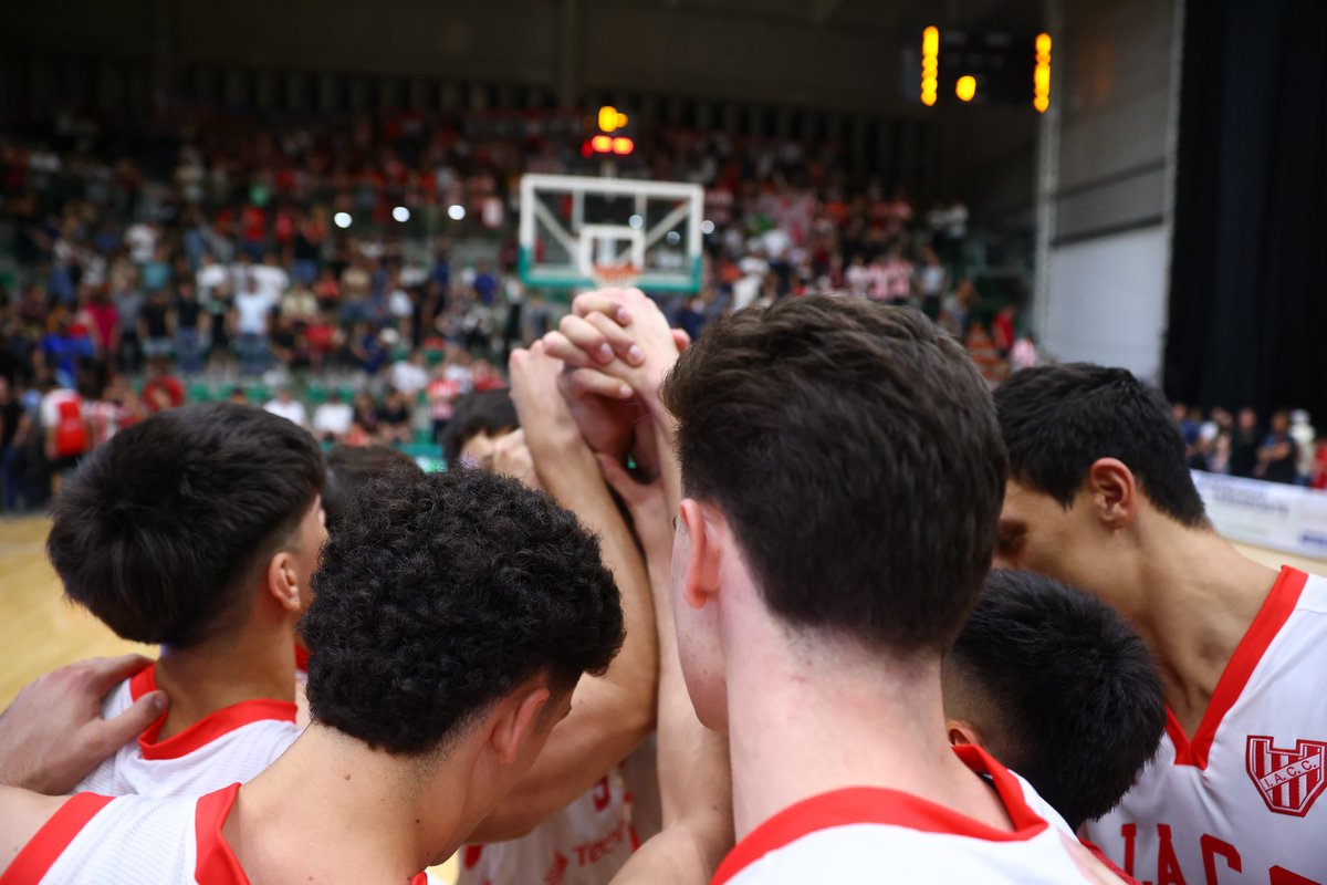 POR LA QUINTA ESTRELLA⭐🇦🇹

El 5 de marzo a las 20.00 enfrentamos a Boca por la FINAL de la Supercopa.

El partido se juega en la cancha de Atenas y ya se pueden sacar las entradas online por Basquet ID:

• Popular $10.000.
• Platea $15.000.

A COPAR GRAL BUSTOS💪🏻🇦🇹