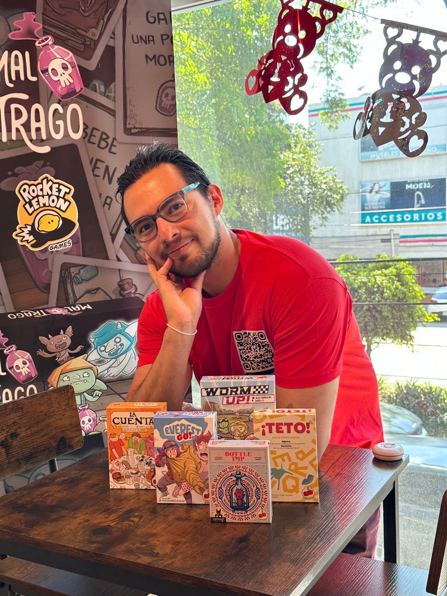 2Tomatoes_MX tweet media