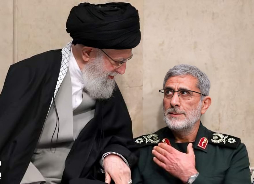🚨 Breaking: Senior Israeli official confirms that head of IRGC Quds Force Gen. Esmail Qaani attended a meeting with Khamenei at his residence this morning. 

Apparently, Qaani left shortly before the attack on the compound, and was not harmed.