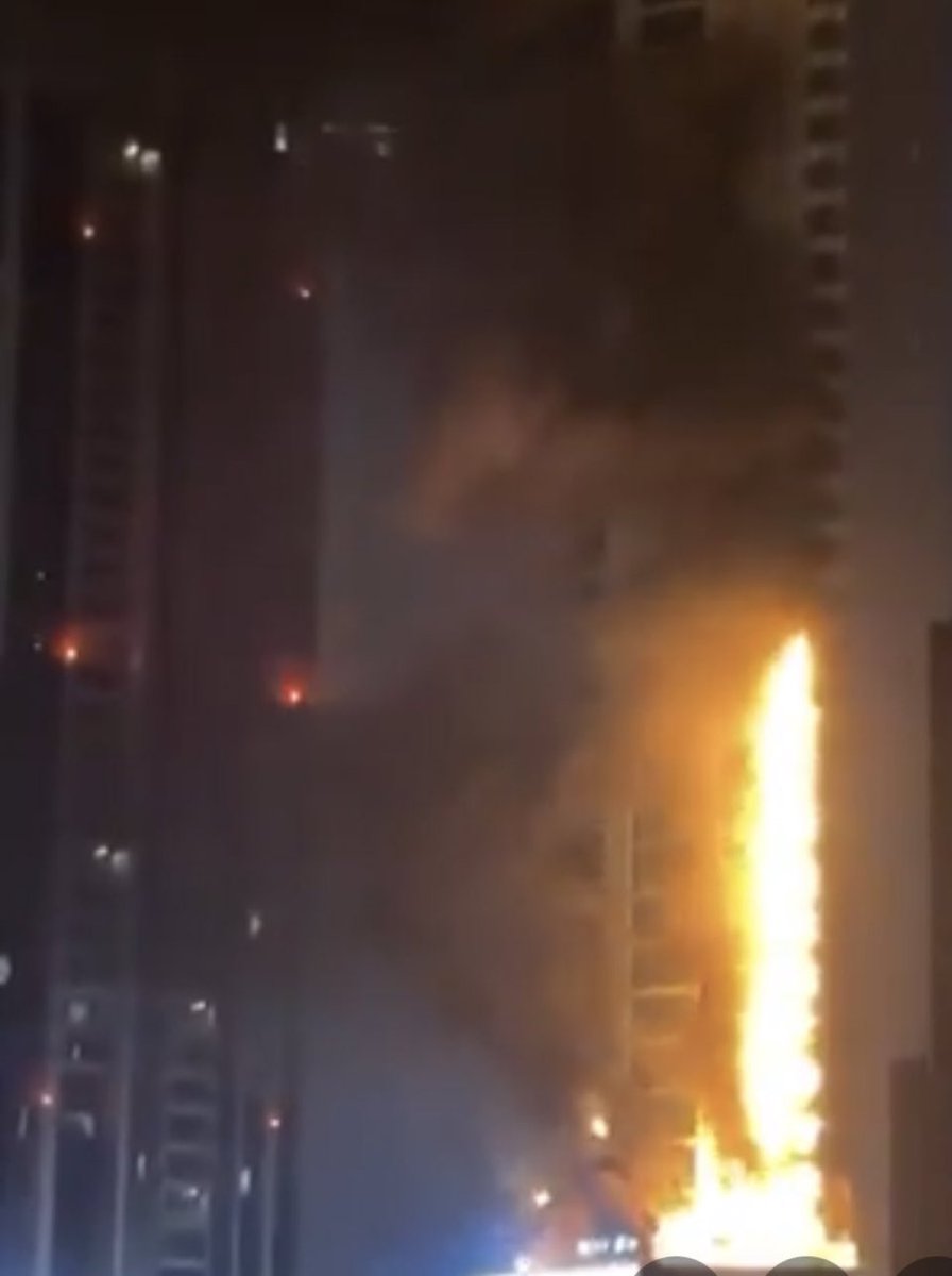 عاجل:

#إيران تستهدف الآن مبنى في #البحرين.

#Iran