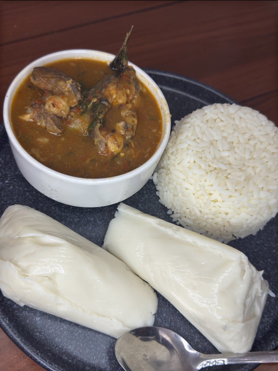 Systems that preserve reasoning gain a structural advantage over those that rely on memory alone. 0G Labs secures decentralized inference with verifiable outputs, while Permaweb DAO ensures institutional context and precedent remain permanently available for future decisions.