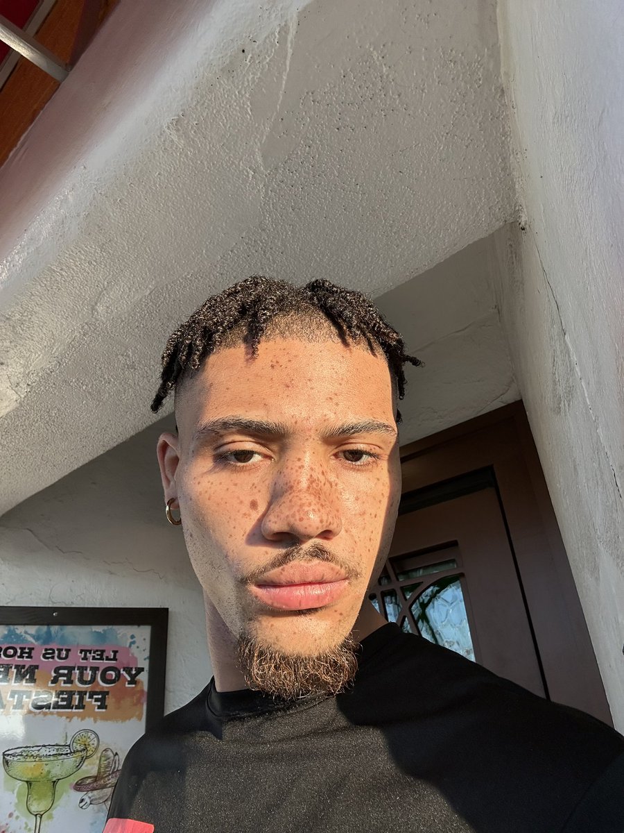 MR.PRETTYBOY tweet media
