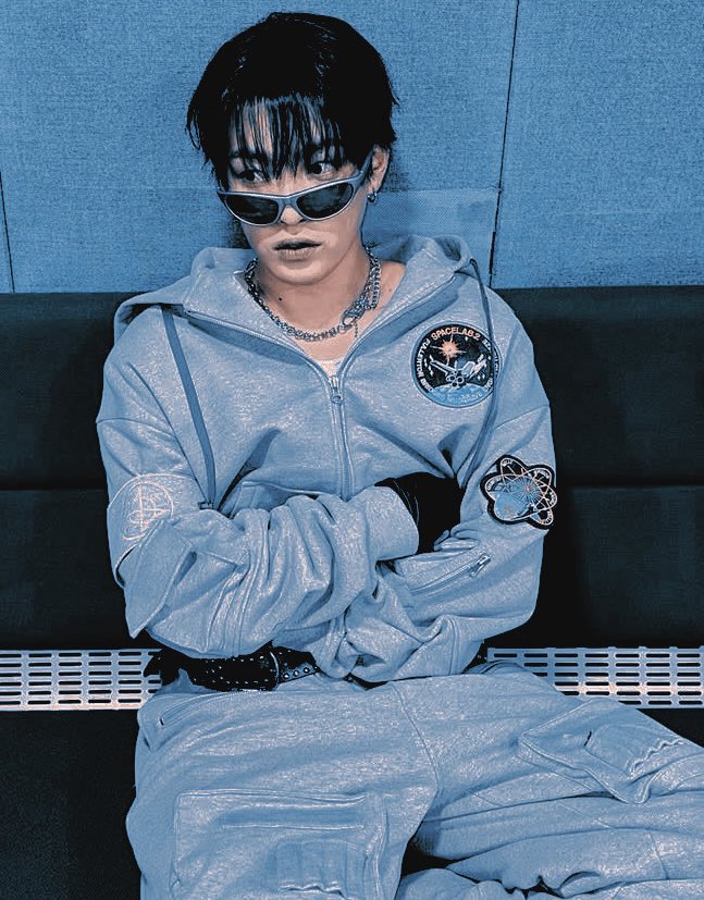 ⁫ ⁫ ⁫ ₜₕₑ ⁫ ⁫ ☾𖦹𝚂͜͡𝙼✹𝖘 ⁫ ⁫ 𝒷ᵒ𝑦.⁫ ⁫ ⁫ tweet media