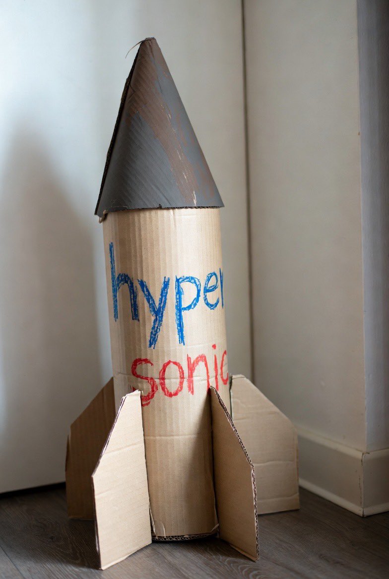 your local nitpick tweet media