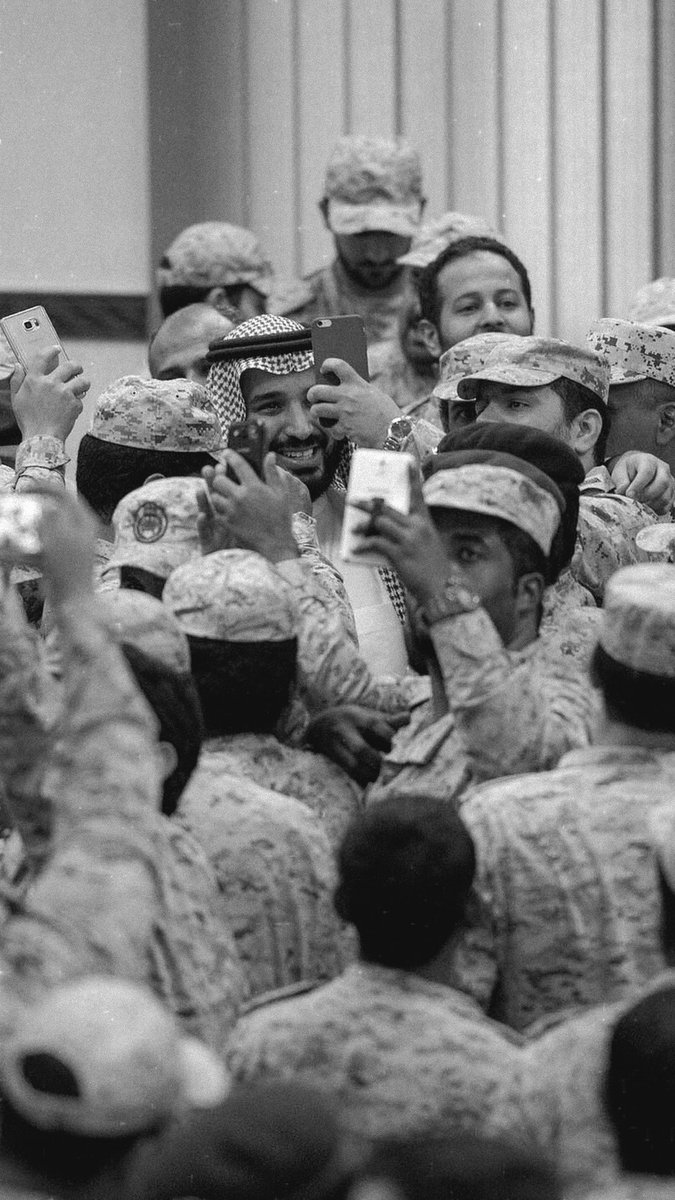 فاطِمه tweet media