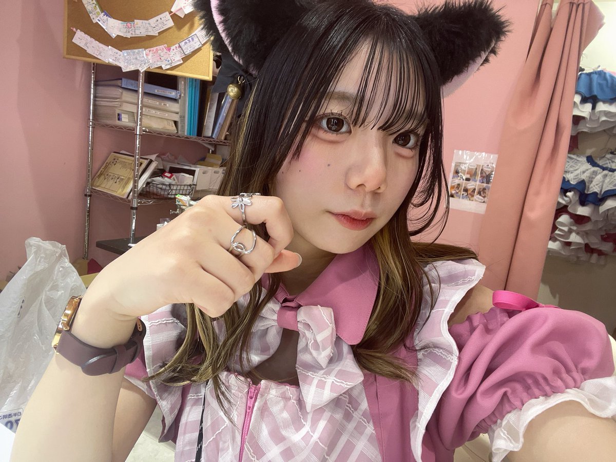 a__spi's tweet photo. 可愛くってごめんとは思います https://t.co/wkkzzVzjvB