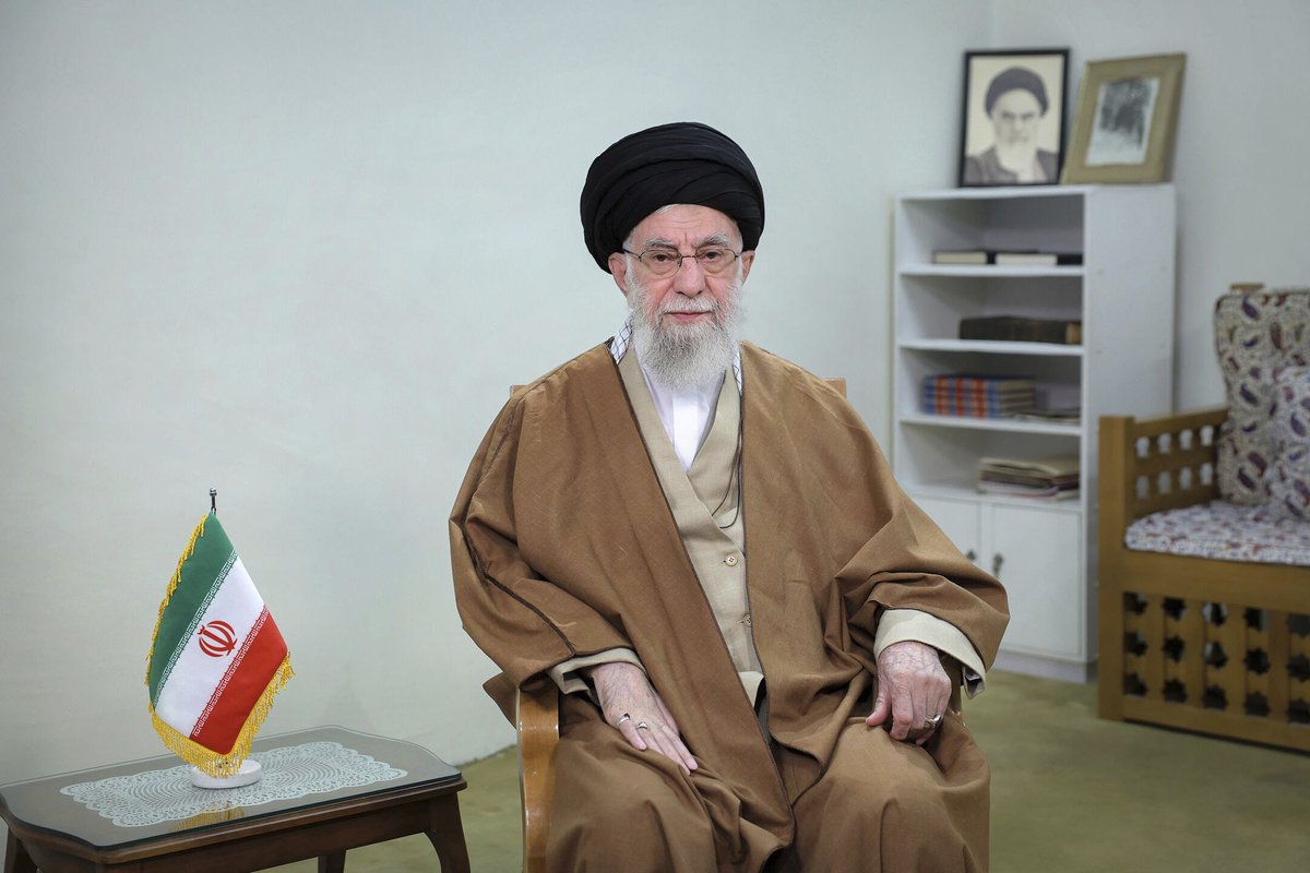 🇮🇷 State media confirms: Khamenei is alive and in command.

Netanyahu just finished saying he's gone. Tehran just proved he's not.

The empire spent billions. Planned for months. Struck at the heart.

And the leader is still standing. Still speaking. Still in control.

This isn't
