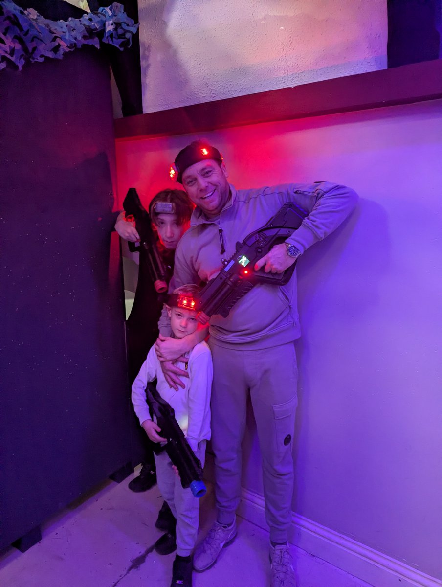 F_S_Events's tweet photo. Saturday Shenanigans yet again! Thank you to everyone who came 🎉🎮🔫 #FutureSurvival #Lasertag #Gaming #Entertainment #Gravesend https://t.co/tDOSAwtq3i