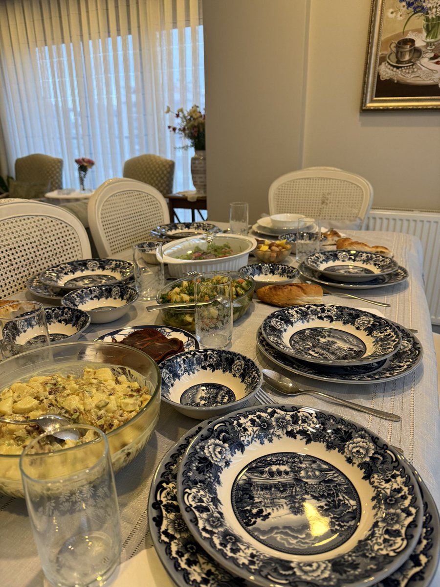 Canım annem iyi ki varsın.. 😍