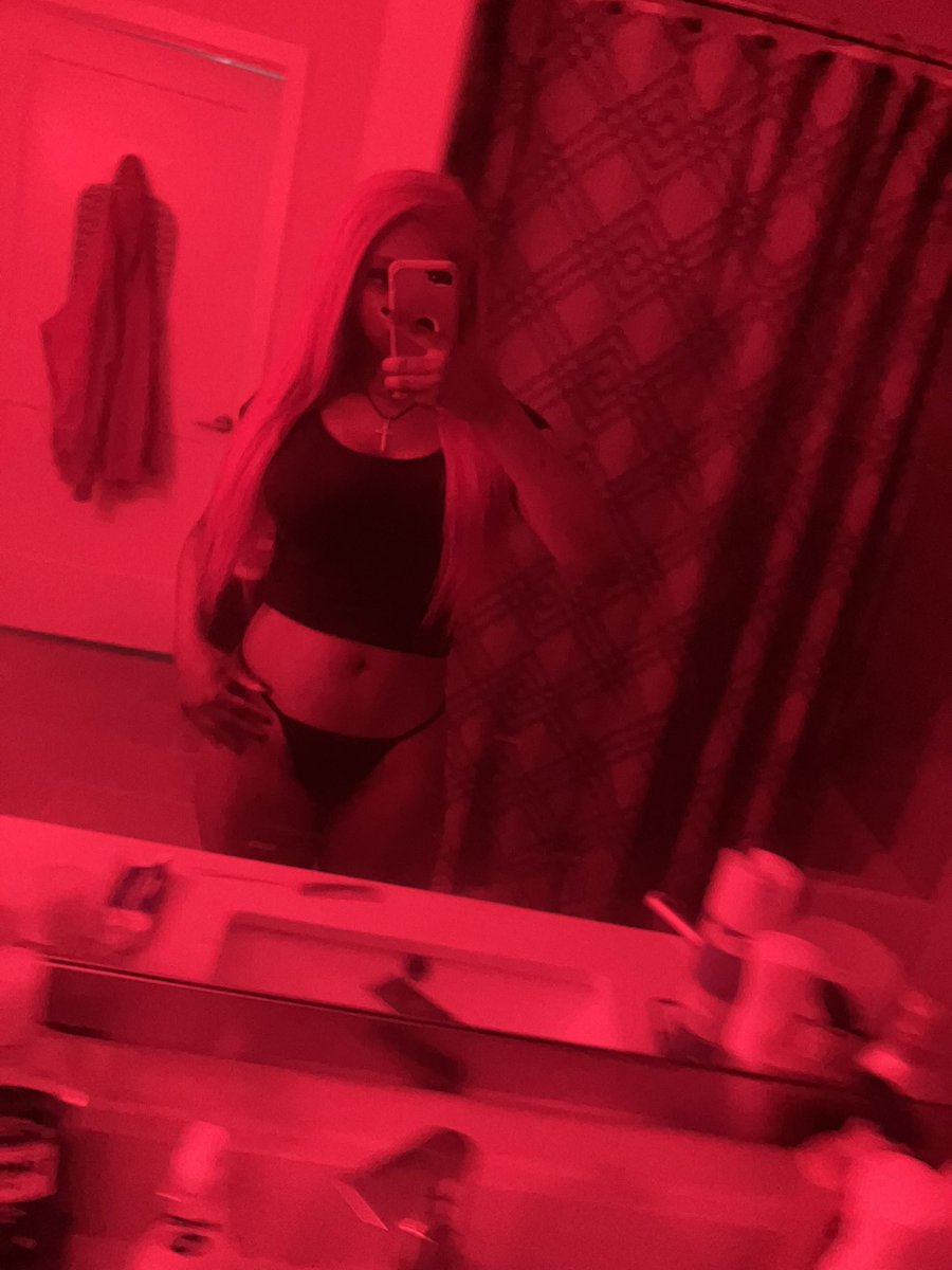 Clit Sucker 🎀 tweet media