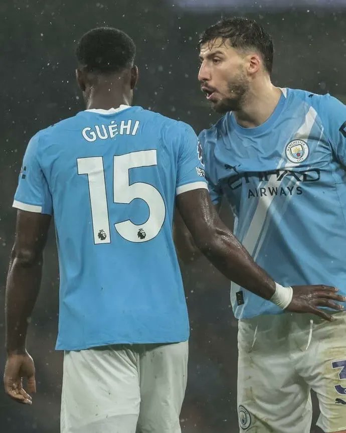 Footballtweet's tweet photo. 🗣️ Haaland this.
🗣️ Semenyo that.
🗣️ Cherki this.
🗣️ Foden that.

When Manchester City win the Premier League in May, it'll be the partnership of Rúben Dias and Marc Guéhi that you need to remember. https://t.co/E3m0u4YVVC
