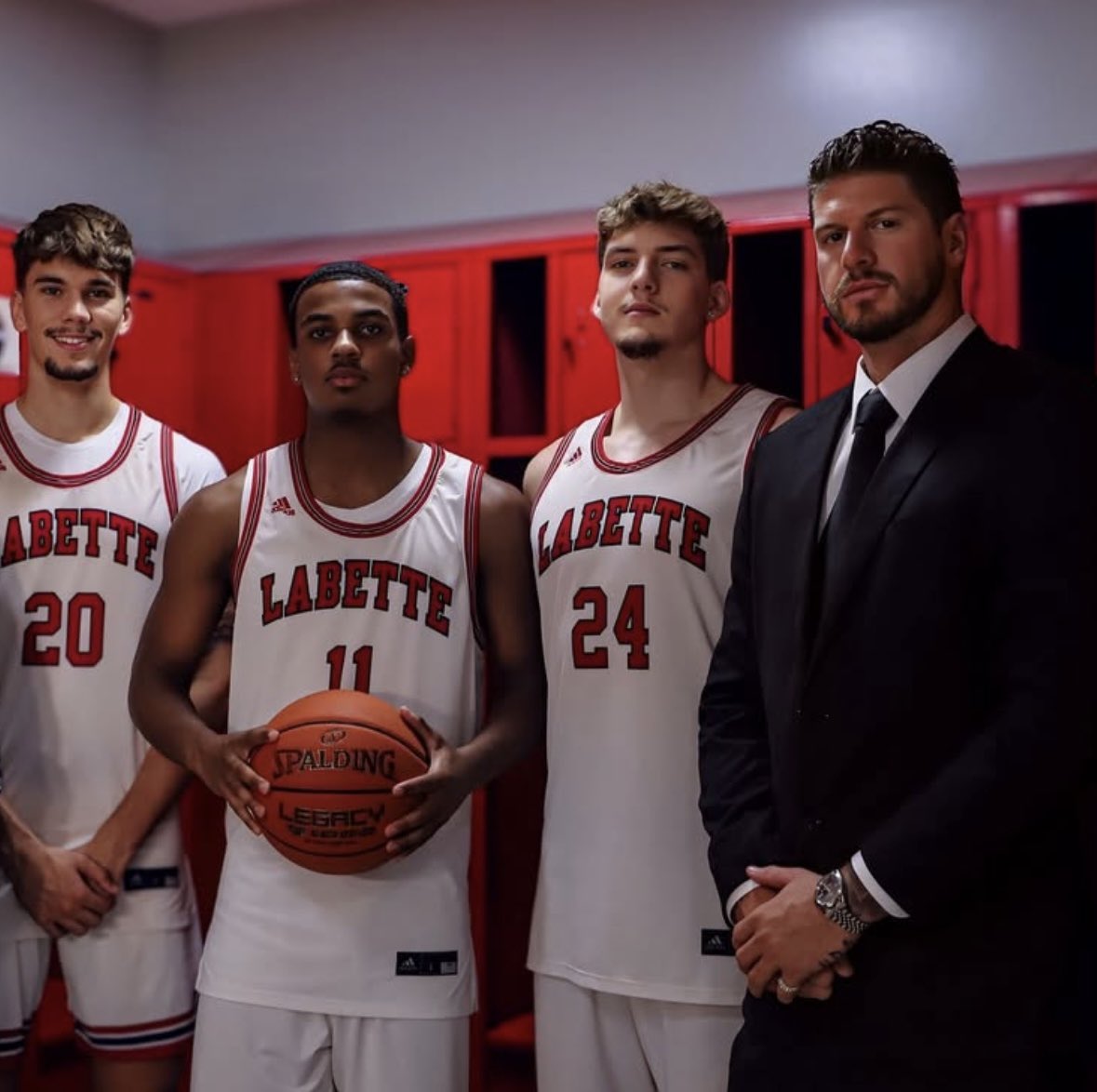 Ben Vozzola tweet media