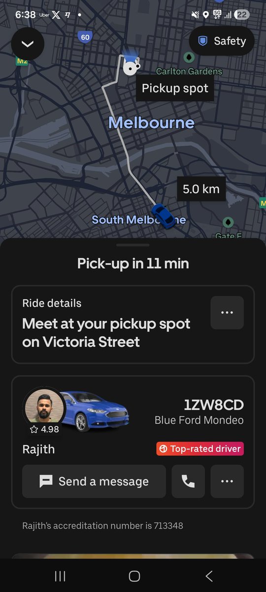 The Strolling Man tweet media