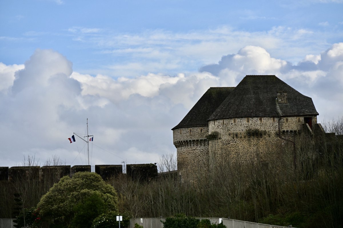 Geneviève HéryArnaud tweet media