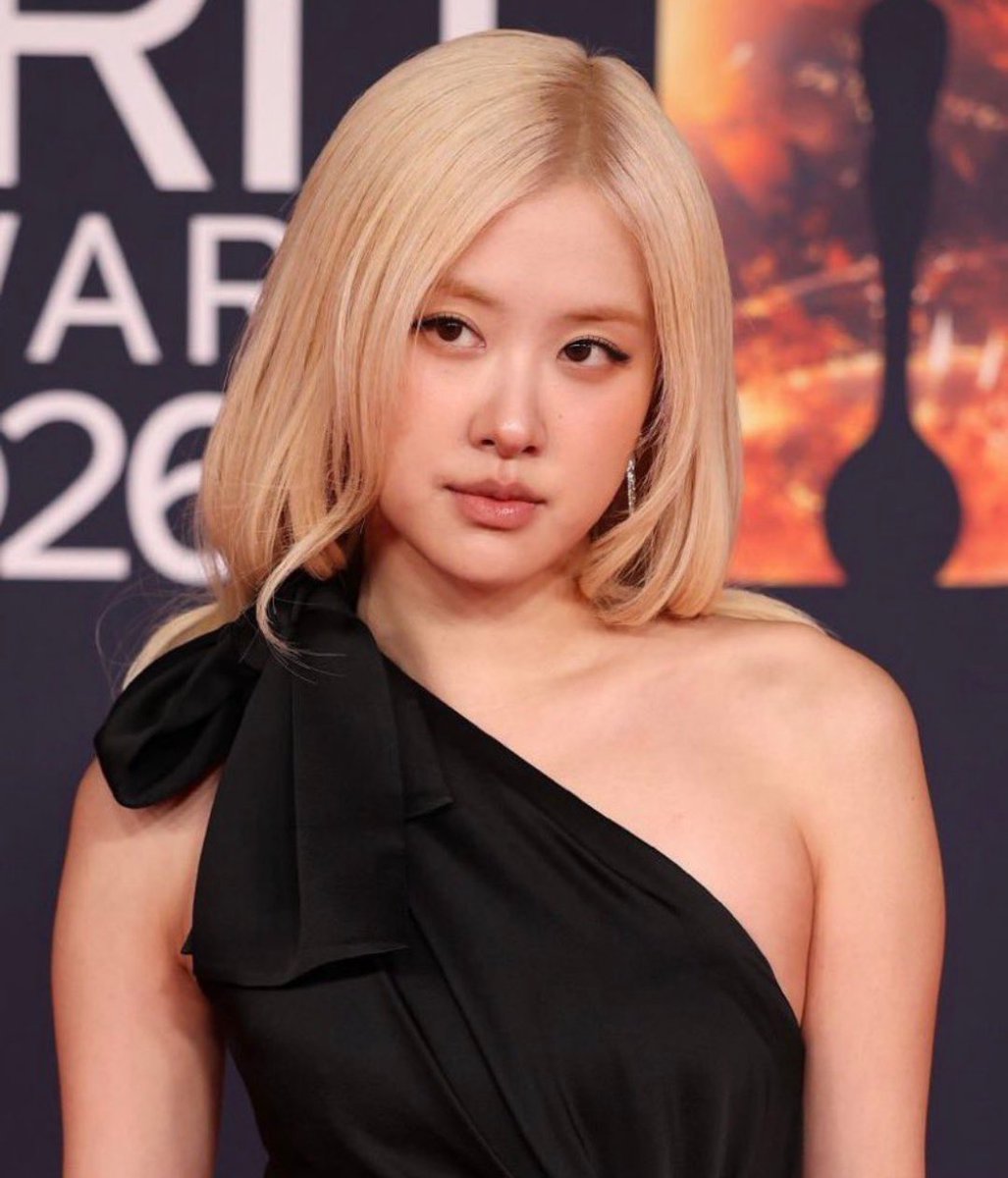 acervo rosie tweet media