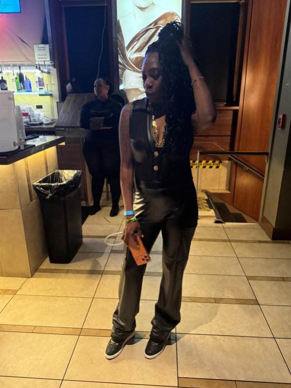 My Chocolate in black