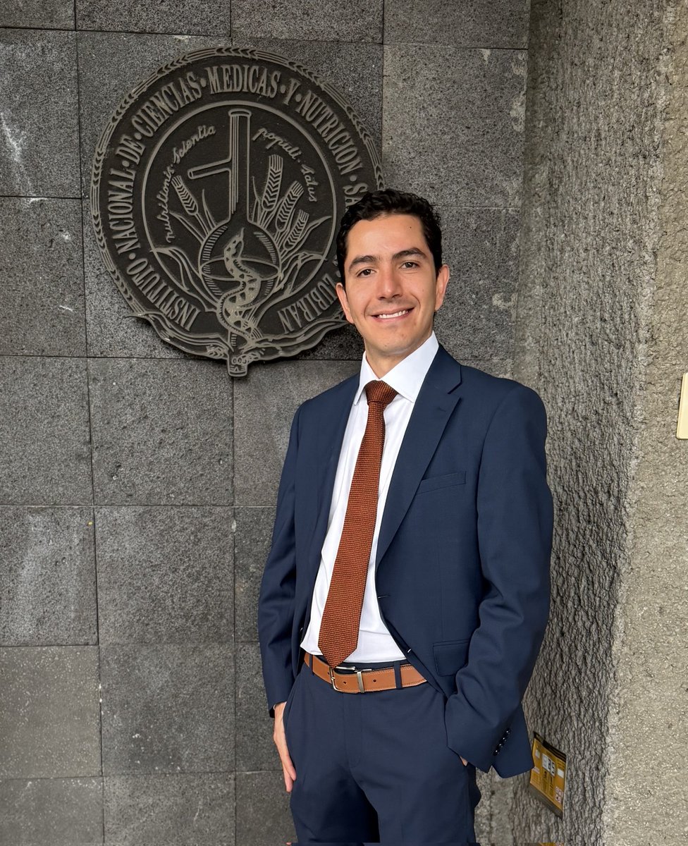 Venny_Venegas's tweet photo. Especialista en Gastroenterología 😎🎓 #INCMNSZ  #UNAM https://t.co/FqBAkVyFwx