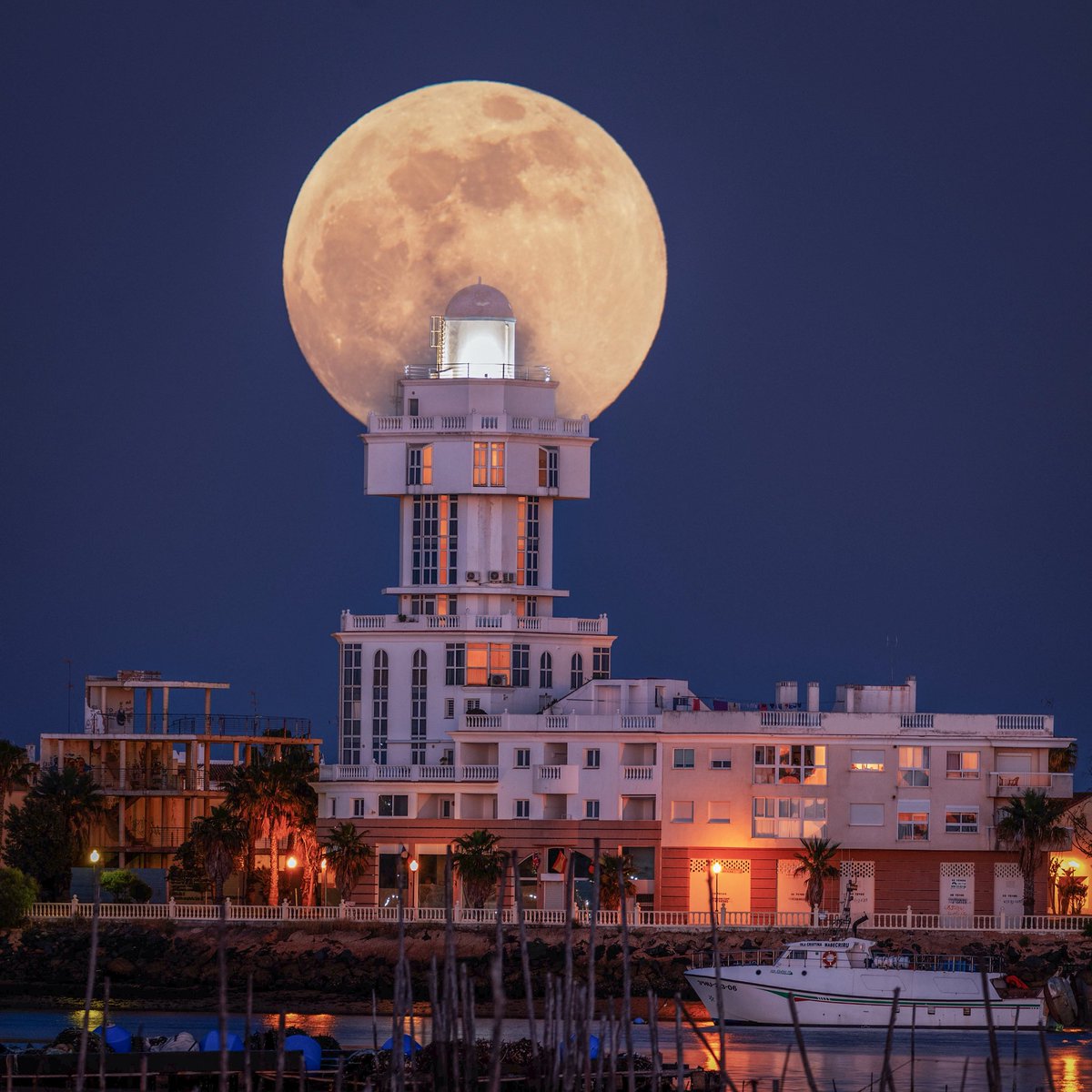 Rafaelsanexp tweet media