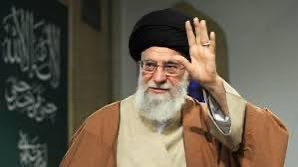 fenomenkulisi's tweet photo. Hamaney öld.rüldü #hamaney  #Iran #savas https://t.co/nLQOa1c38T