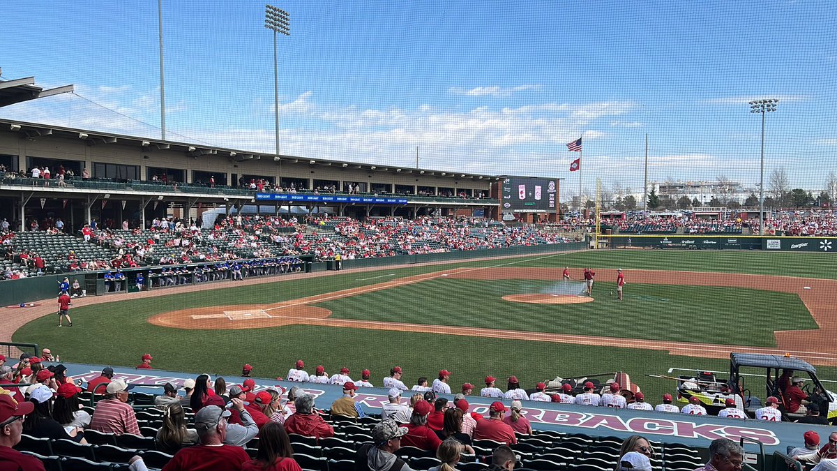 Ribby 🐗⚾️ tweet media