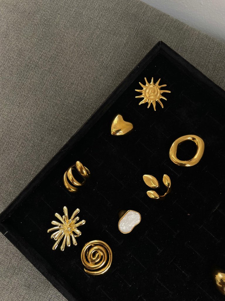 crochetbyayo_'s tweet photo. Jewelry will make an outfit so tea 😍

My sister sells the best jewelry 🫠(statement jewelry)
Please patronize her so she can keep giving me money🥹 @thestylishMO 

https://t.co/zUDBjJASU2 https://t.co/yTQRgVwzJ6