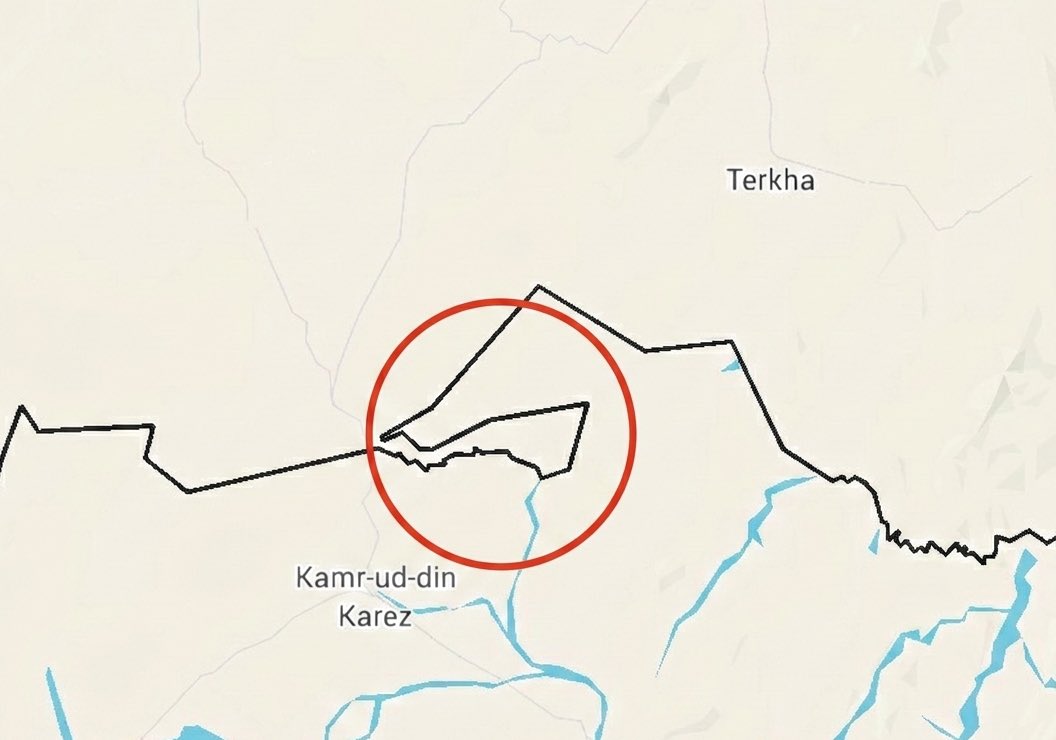 BlueMist911's tweet photo. 🚨MASSIVE DEVELOPMENT🚨

Security sources confirm that Pakistan has taken full control of the Kocakka (chicken neck) corridor along the border with #Afghanistan.

The area, known for its narrow terrain and tactical depth, had long served as a key infiltration route for Terrorists linked to TTP & the BLA.

With this corridor now under full control, a major cross border transit point used for militant movement into #Pakistan has effectively been neutralised.

🇵🇰This is a major strategic victory for Pakistan🇵🇰