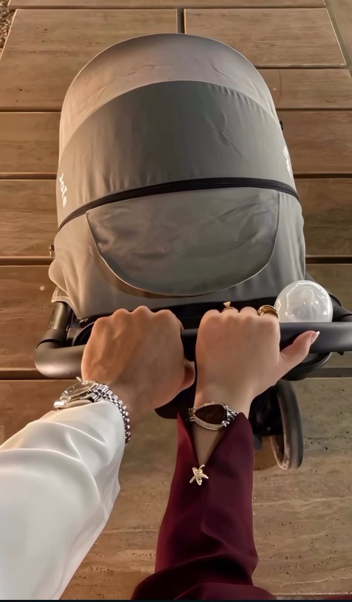 𝑂𝑛𝑒 𝑑𝑎𝑦 ❤️