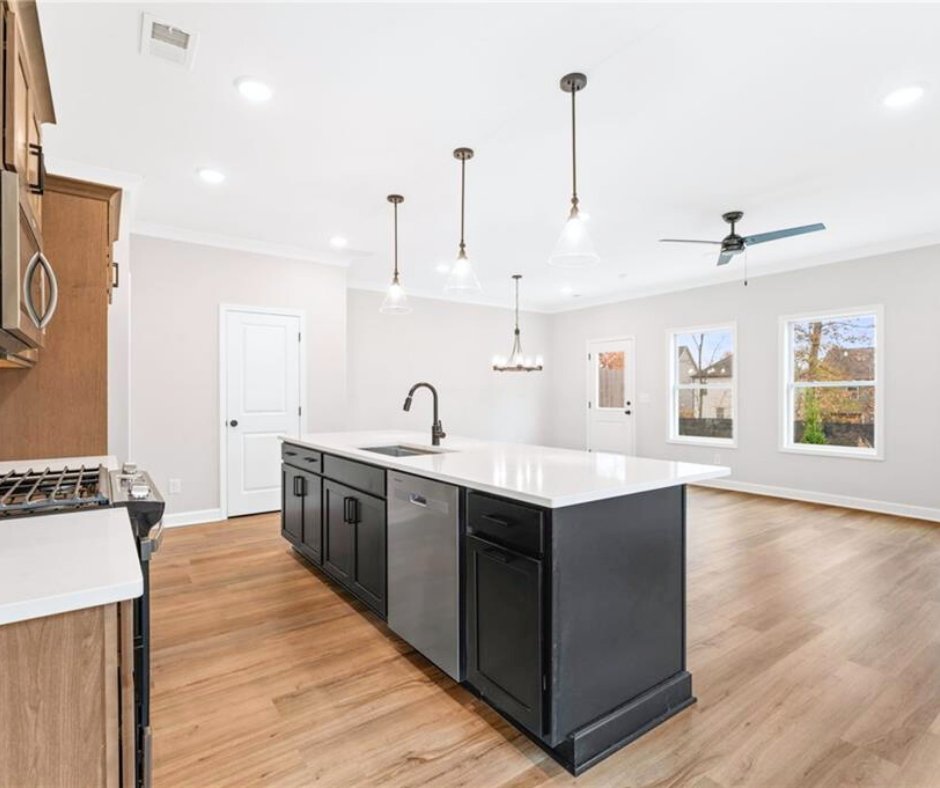 Traton Homes tweet media