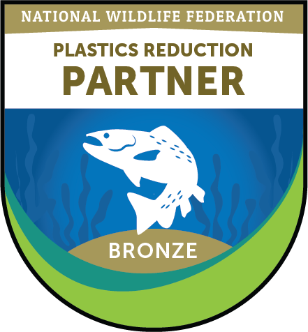 NWF's tweet image. Single-use plastics BE GONE!

Congrats to @ualbany for receiving the NWF Plastics Reduction Partner Bronze level certification for their efforts to reduce single-use plastics on campus. 🥳

📲 ow.ly/OYk250YiRIF

#BreakFreeFromPlastic #PlasticPollution