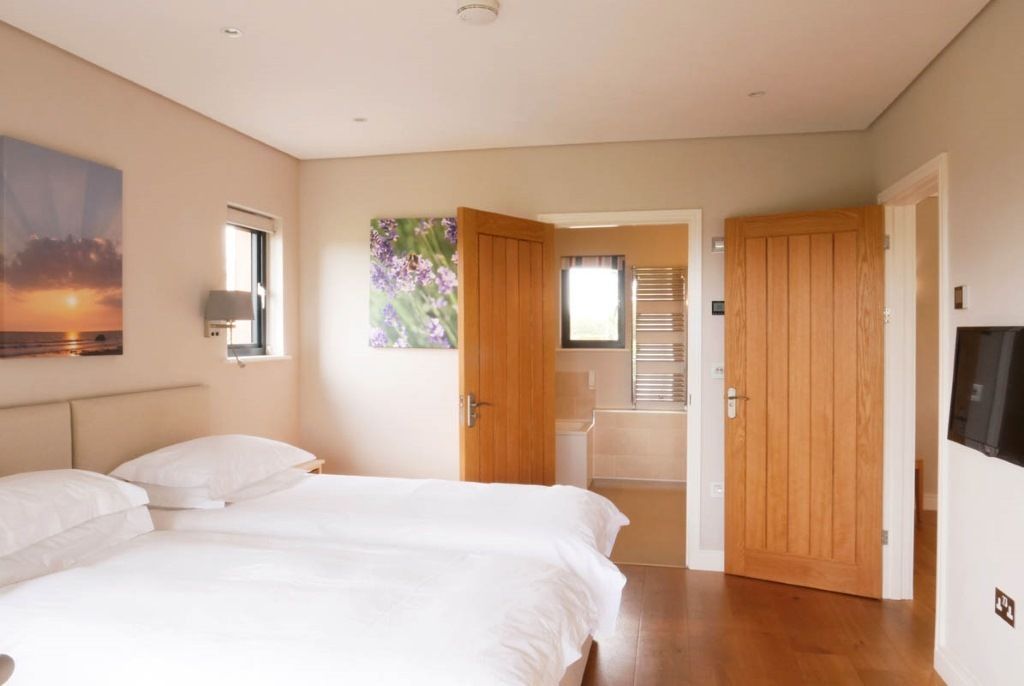 aroundaboutbrit's tweet image. Stay with Friends, Family or as a Couple @ The Granary at Larkbeare Grange in Devon.

The Granary at Larkbeare Grange near Exeter offers outstanding self catering accommodation set in a truly idyllic setting in Devon.

aroundaboutbritain.co.uk/Devon/14464

#TheGranary #LarkbeareGrange #Exeter