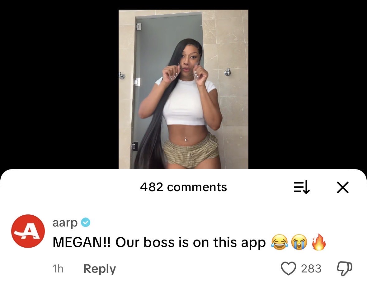 ohlowdy's tweet photo. 😭😭 #BBBMeganMix https://t.co/vqh4Nk4r7w