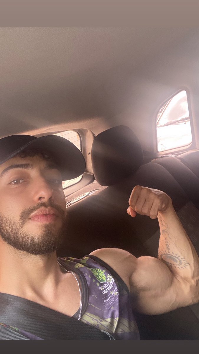 carlos 💪🏼 tweet media