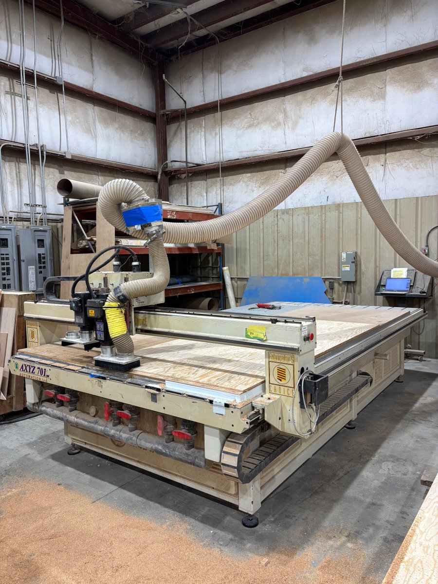 リアルヘッド　チュウズ Machine for Sale Axyz 7012 Cnc Router Location: HAMPSTEAD, NC