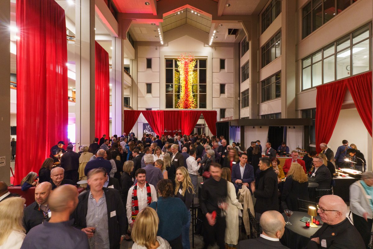 Eduardo M. Peñalver tweet media