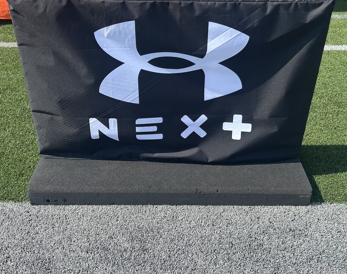 CoachHillerich's tweet image. 📍Dallas, Texas
@UANextFootball camp at @DentonGuyer_FB - ready to see what Texas HS football is all about tomorrow!!

#UANext