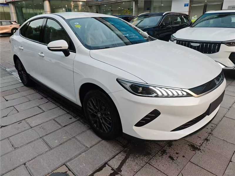 the_cyrilo's tweet photo. Brand New BYD Qin Plus EV 

510KM Range

Aggressive edition.

GH¢ 187,000.00/ US$ 18,000.00 including shipping to Tema https://t.co/C8RYc8sMbH