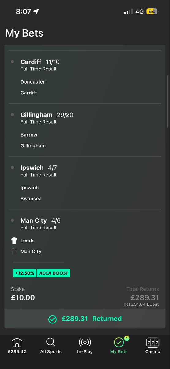 Robbie McKenzie you little dancer 🤑🤑🤑 #gills