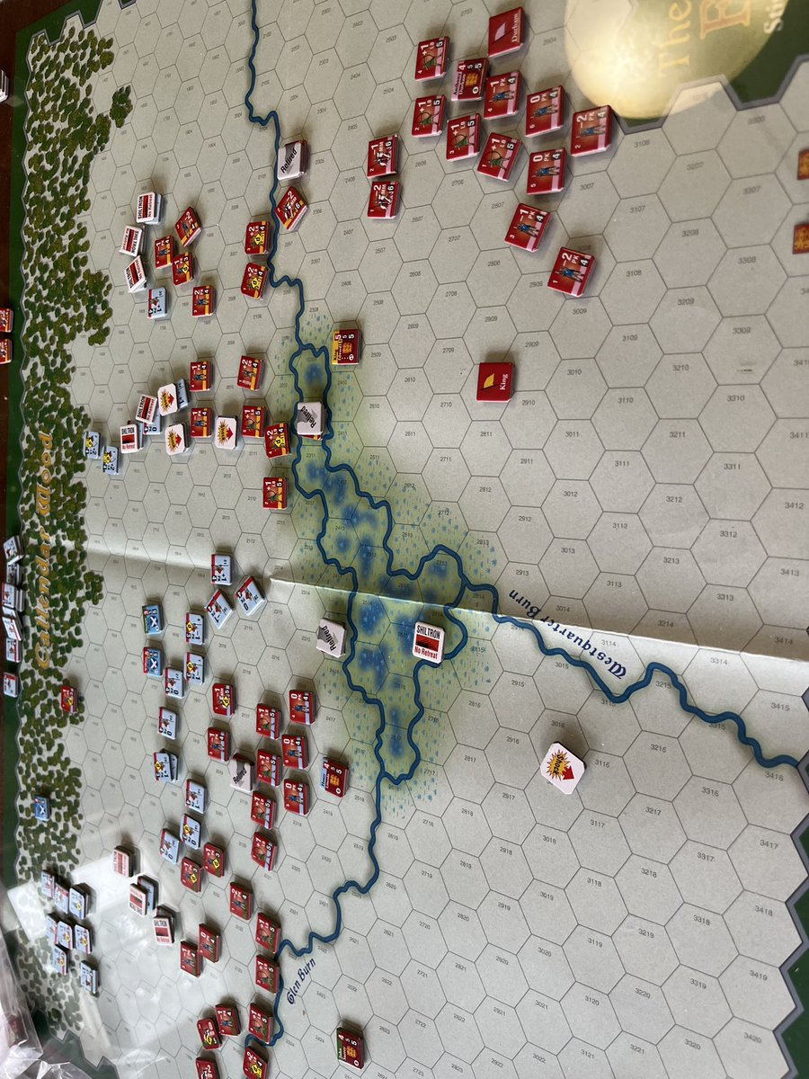 Men of Iron. Batalla de Falkirk (1298) Victoria muy sencilla del inglés, con un escocés muy pegado y que depende mucho de dejar pasar los turnos. Escenario para aprender las reglas y poco mas.