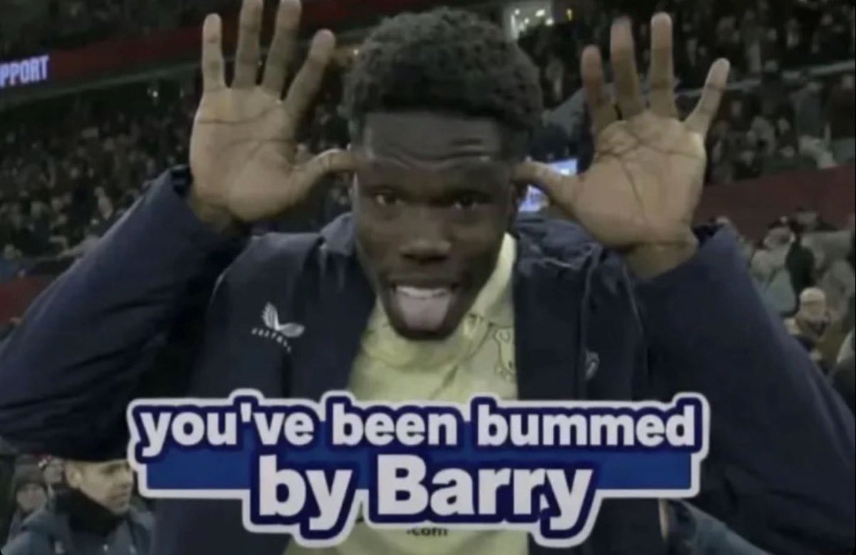 TW.EFC tweet media