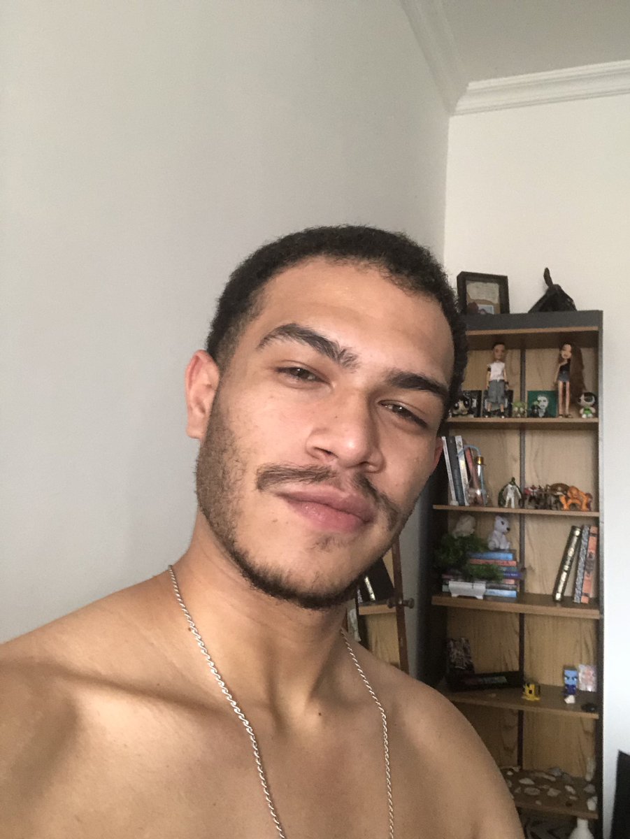 futuro ex novio tweet media