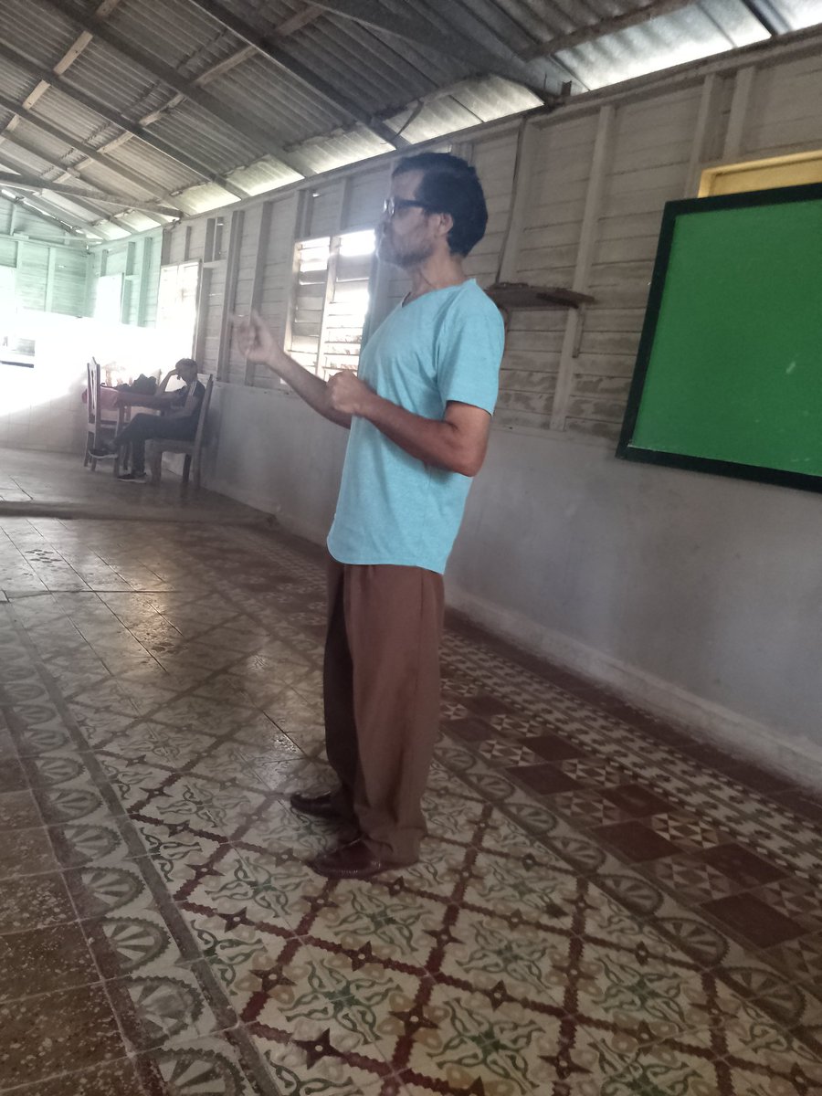 Nuestro Secretario del Sindicato brindado orientaciones precisas para potenciar el trabajo en el colectivo