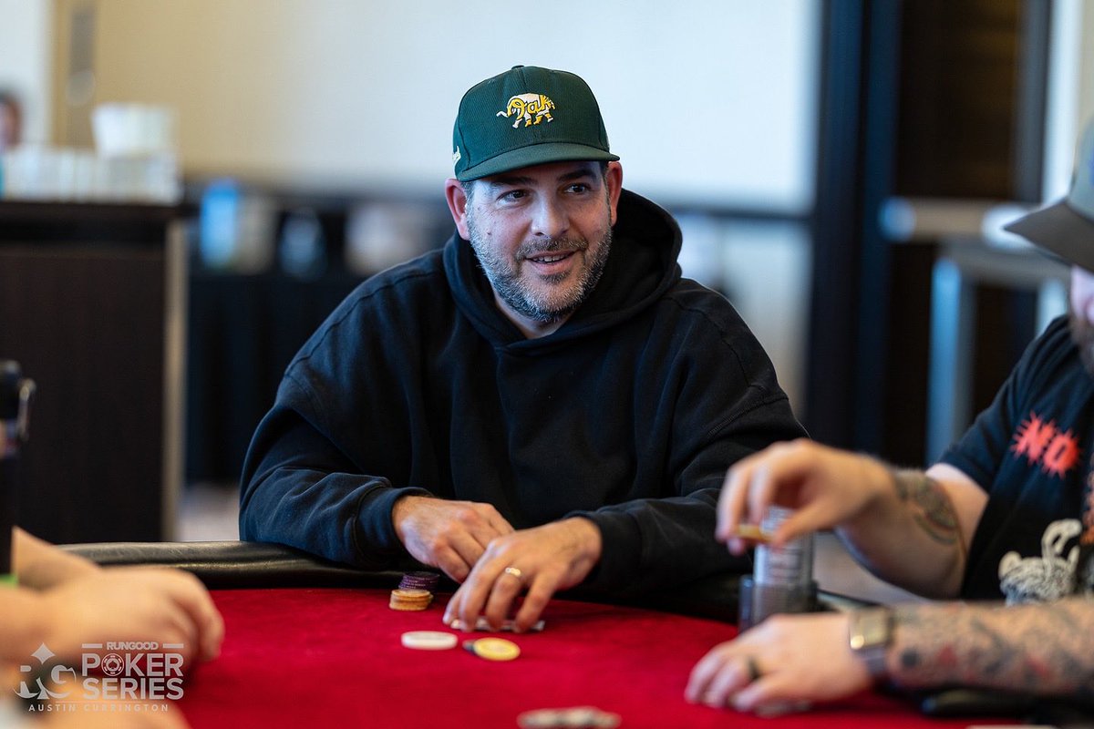 8131 Media tweet media