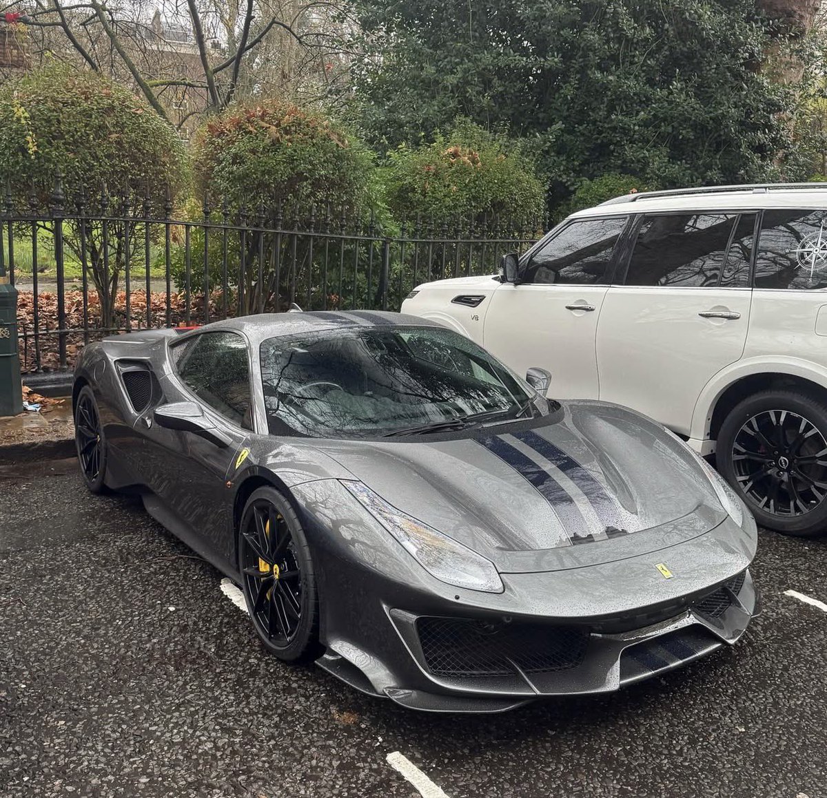 carpxrnpicx's tweet image. Ferrari 488 Pista