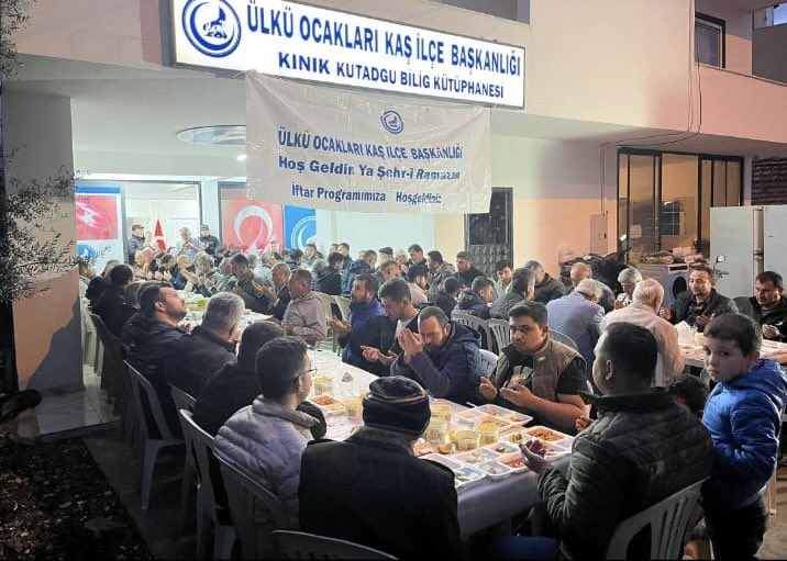 Ülkü Ocakları Kaş İlçe Başkanlığının ev sahipliğinde gerçekleştirilen iftar programına teşkilatımızla birlikte katılım sağladık.

Nazik davetleri dolayısıyla Milliyetçi Hareket Partisi Kaş İlçe Başkanımıza ve Ülkü Ocakları Kaş İlçe Başkanımıza teşekkür ediyoruz.